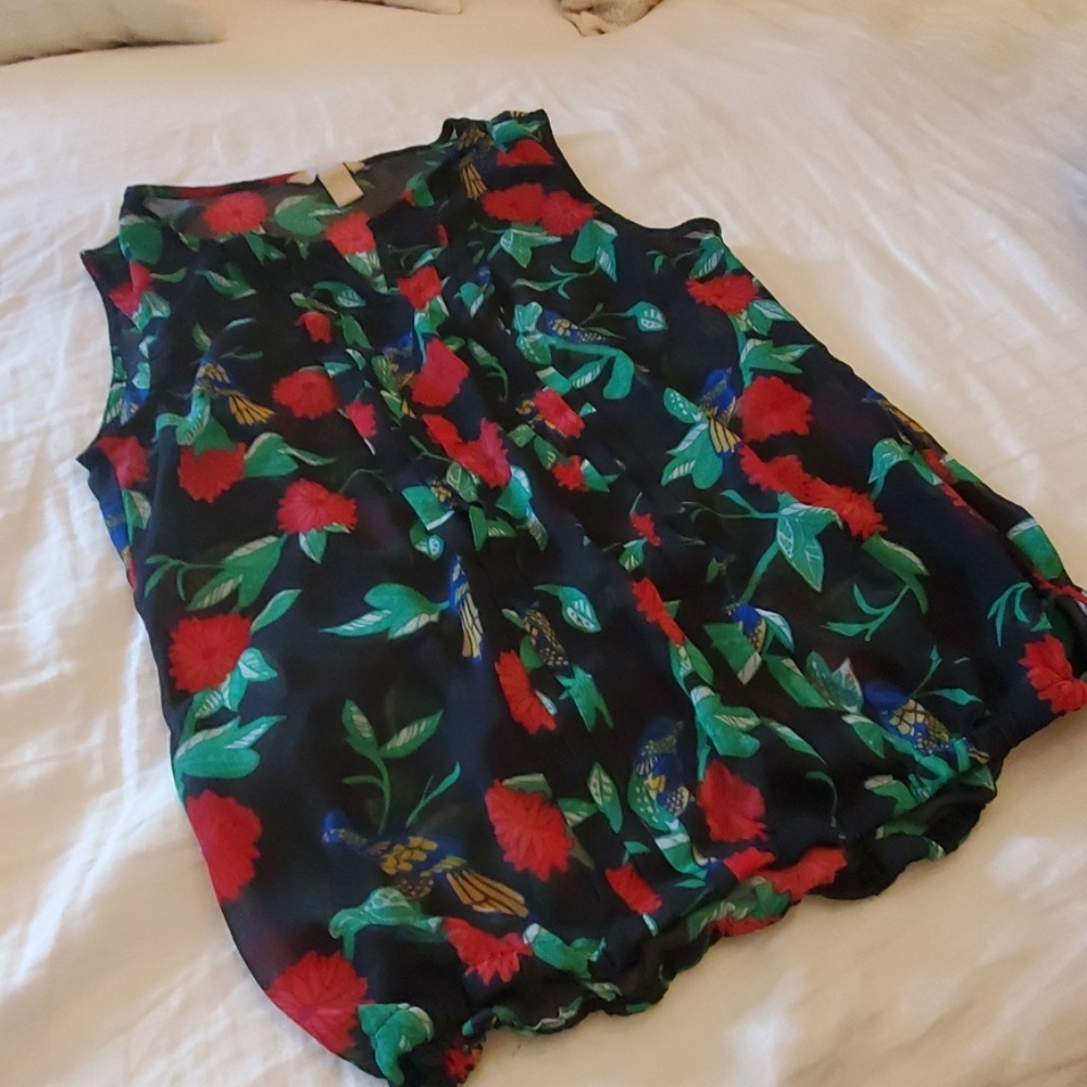 Shear Floral Banana Republic Top M